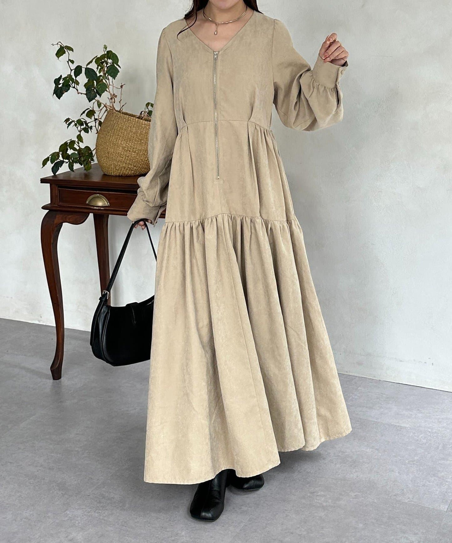 前拉鍊層疊連衣裙