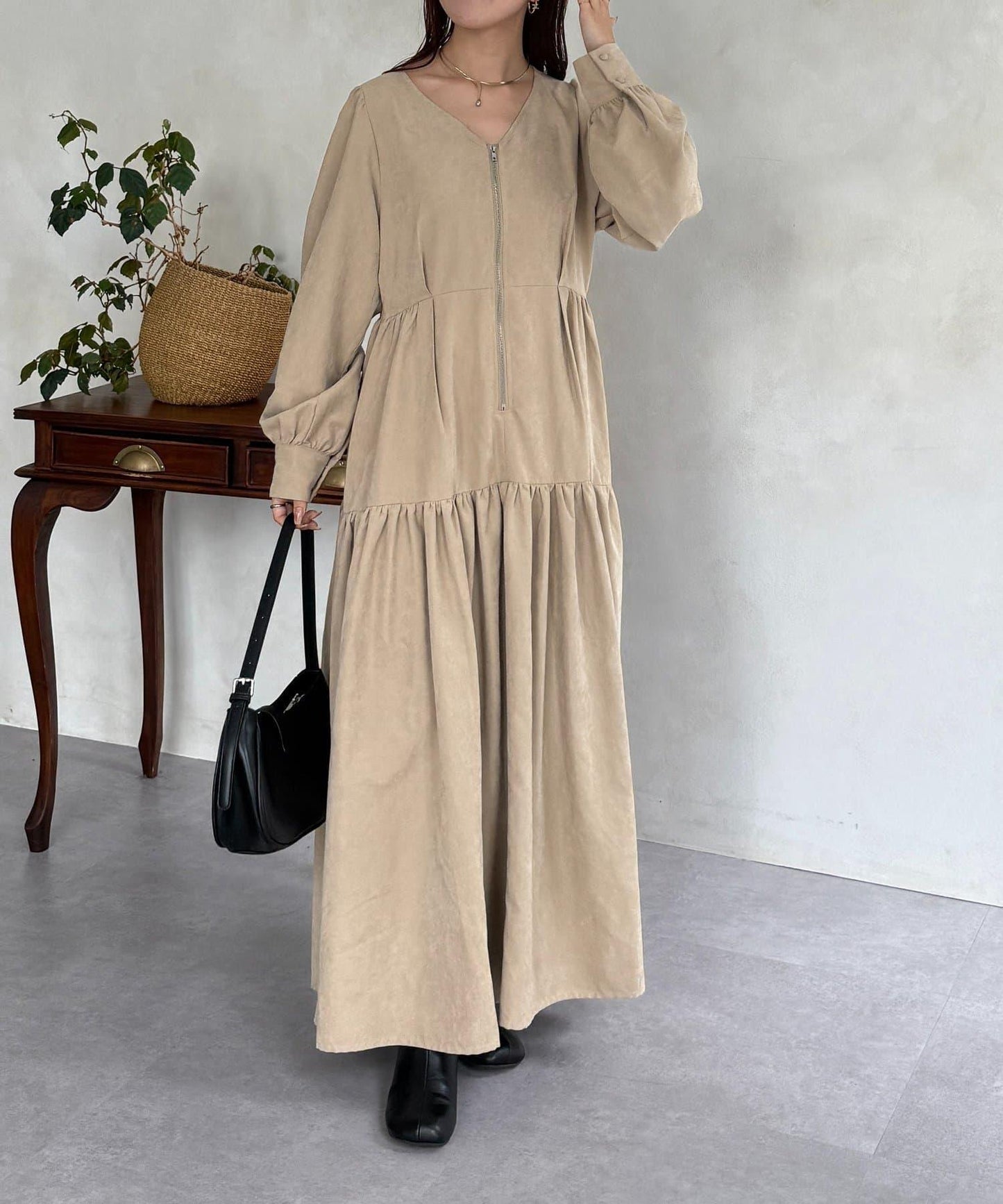 前拉鍊層疊連衣裙