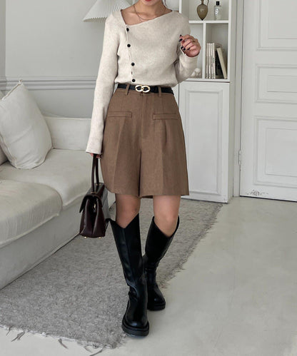 不對稱領口紐扣羅紋針織衫