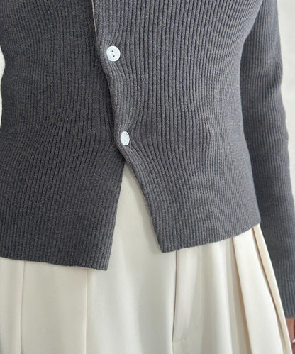 不對稱領口紐扣羅紋針織衫