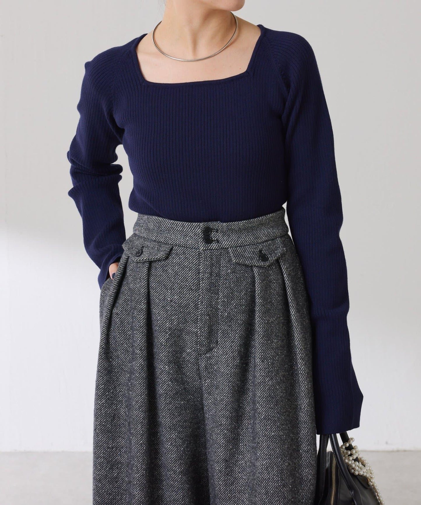 【高級感】深方領羅紋針織衫