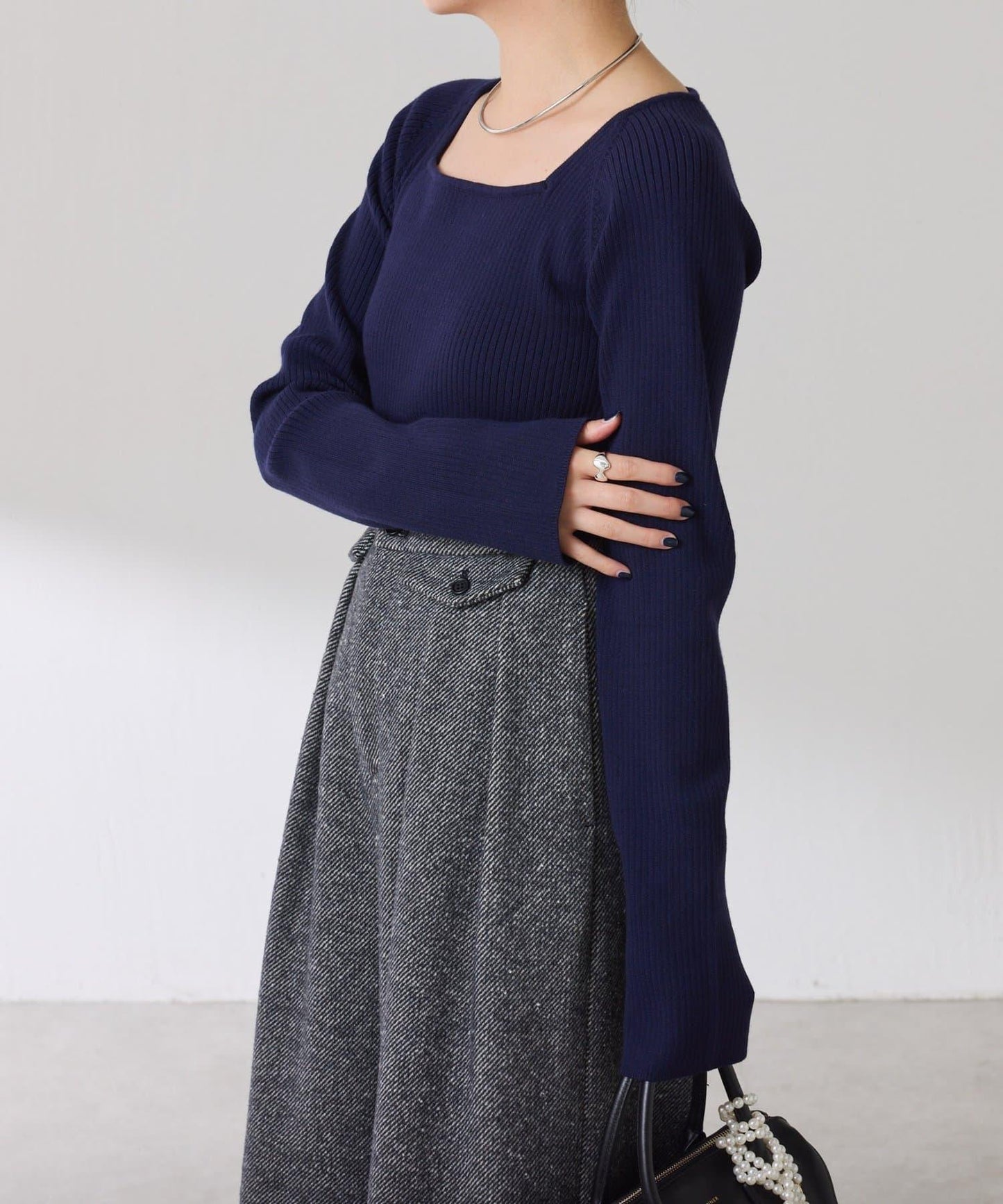 【高級感】深方領羅紋針織衫
