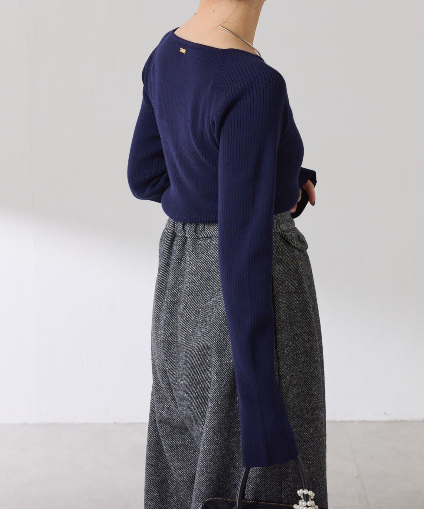 【高級感】深方領羅紋針織衫