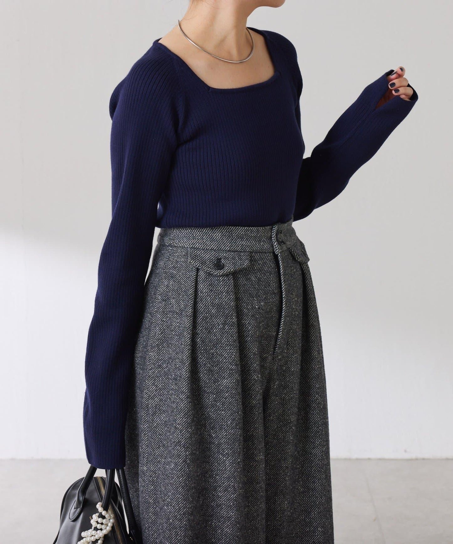 【高級感】深方領羅紋針織衫