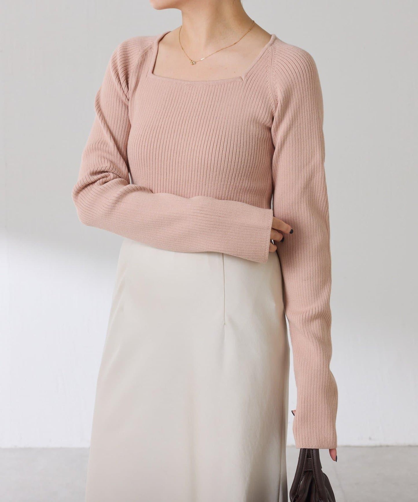 【高級感】深方領羅紋針織衫