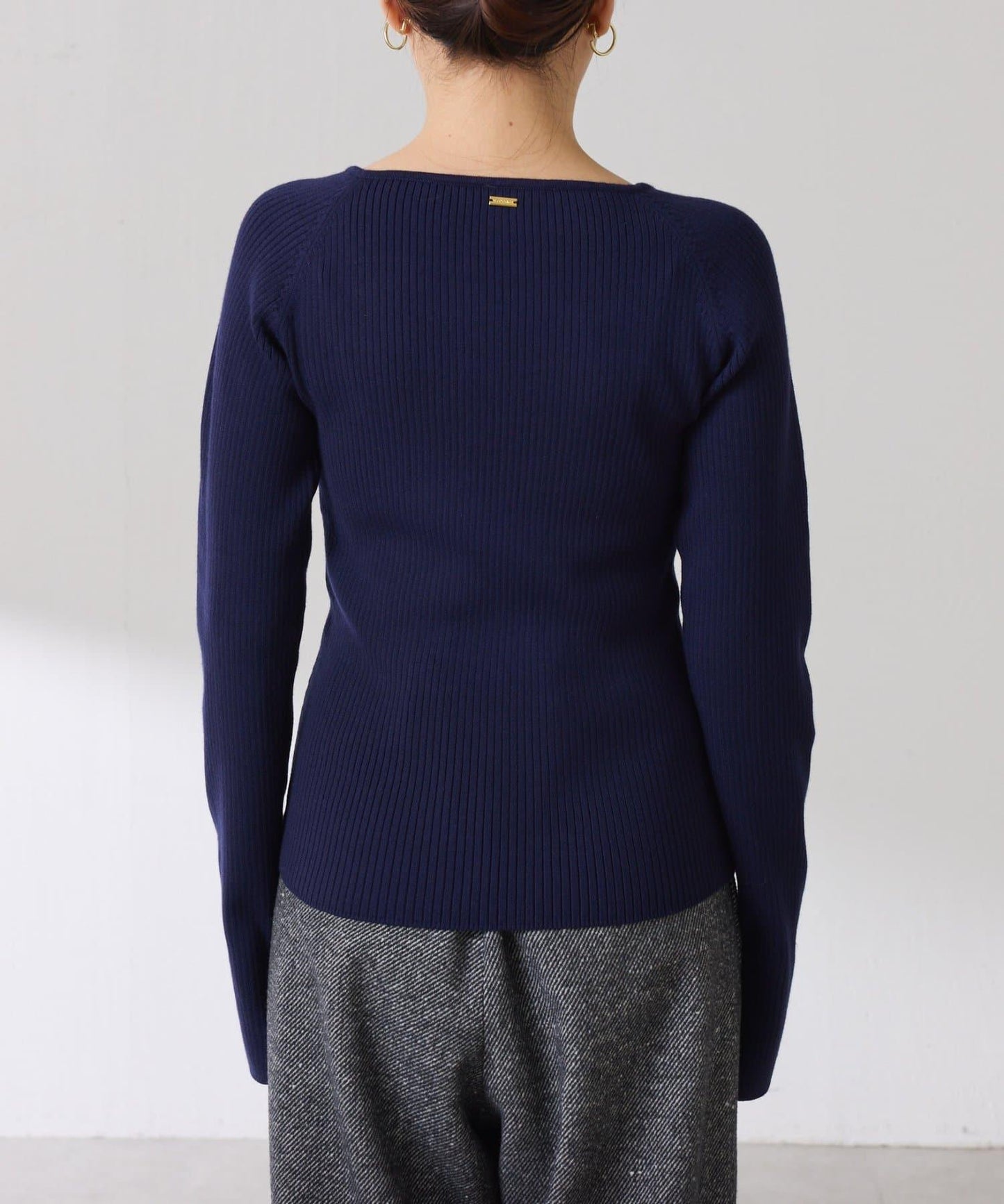 【高級感】深方領羅紋針織衫