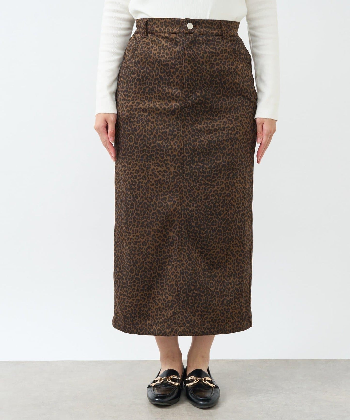 美麗剪影◎麂皮窄裙