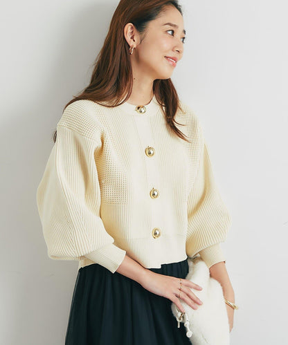 日常百搭大紐扣拼接圖案泡泡袖開衫