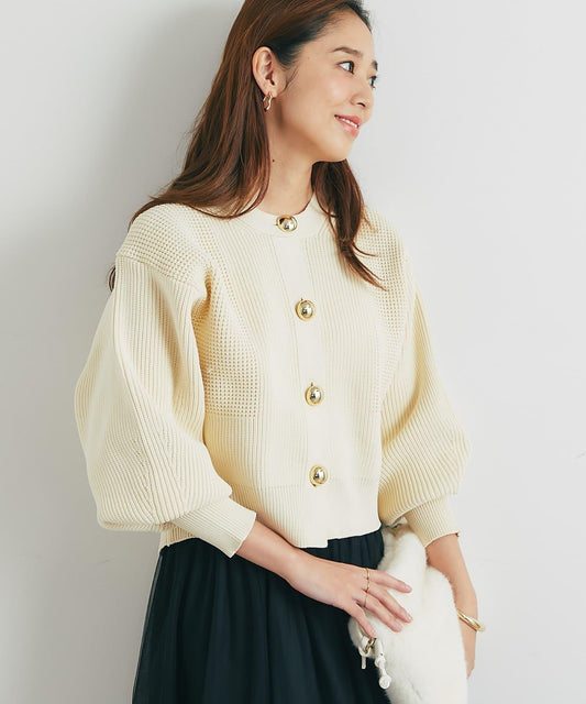 日常百搭大紐扣拼接圖案泡泡袖開衫