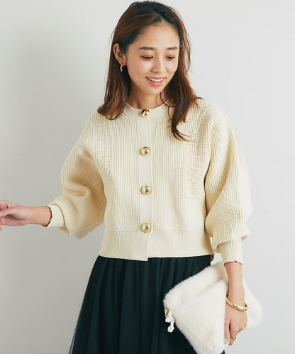 日常百搭大紐扣拼接圖案泡泡袖開衫