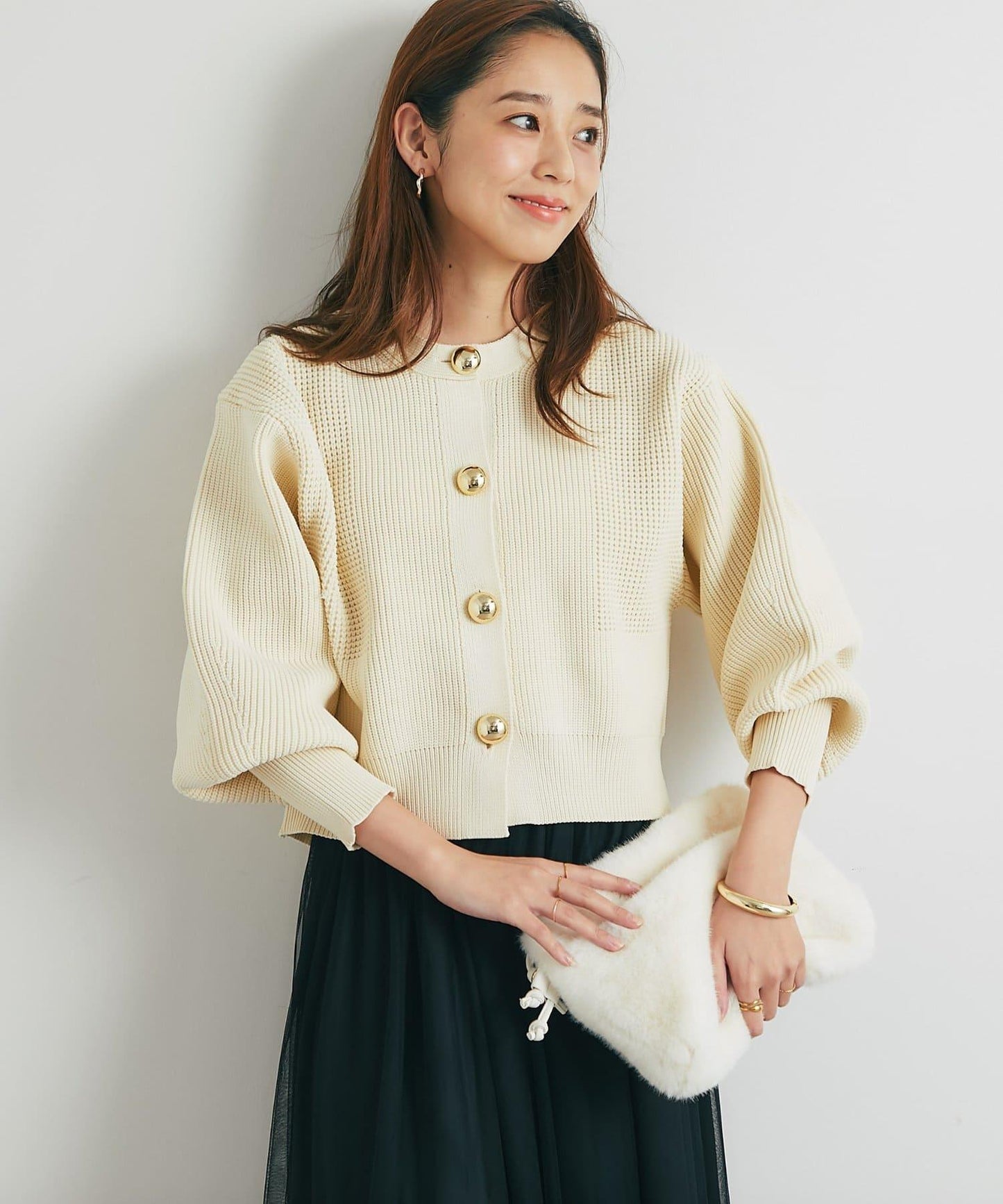 日常百搭大紐扣拼接圖案泡泡袖開衫