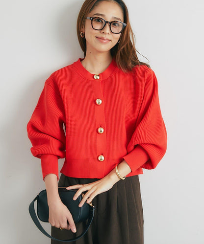 日常百搭大紐扣拼接圖案泡泡袖開衫