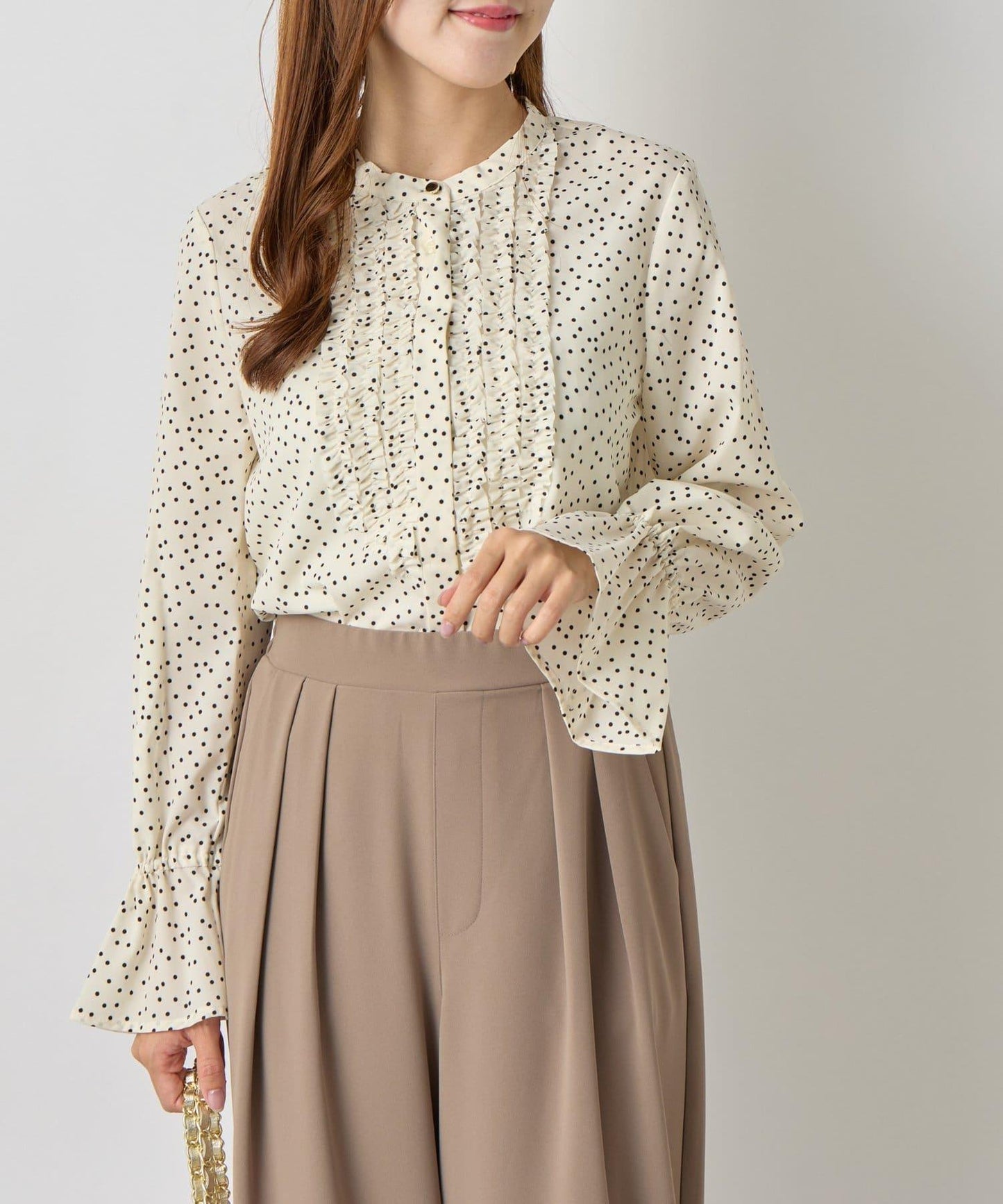 荷葉邊雪紡襯衫