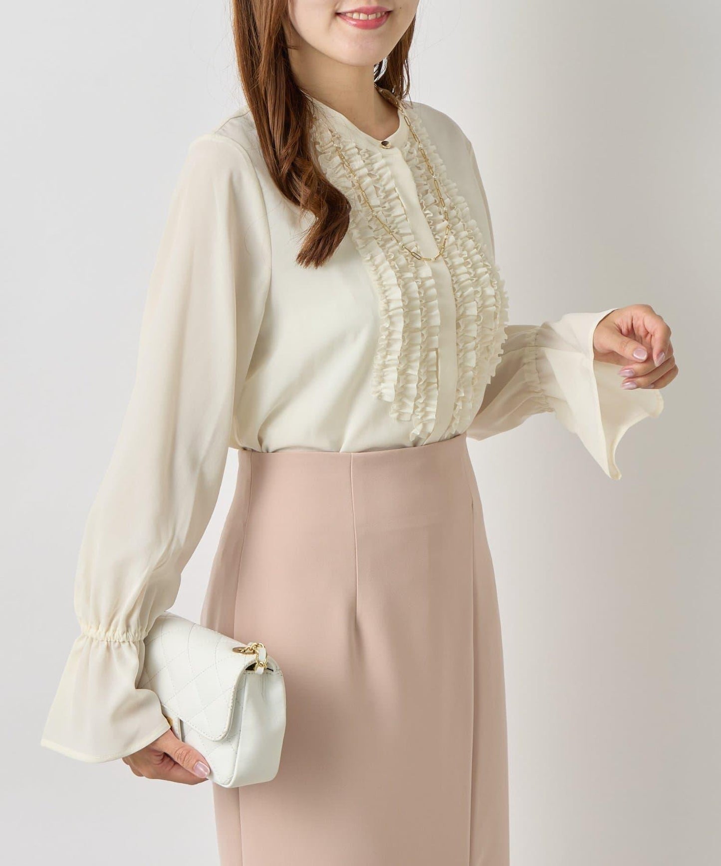 荷葉邊雪紡襯衫