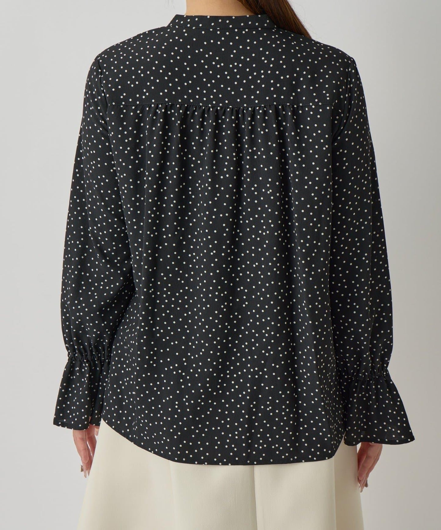 荷葉邊雪紡襯衫