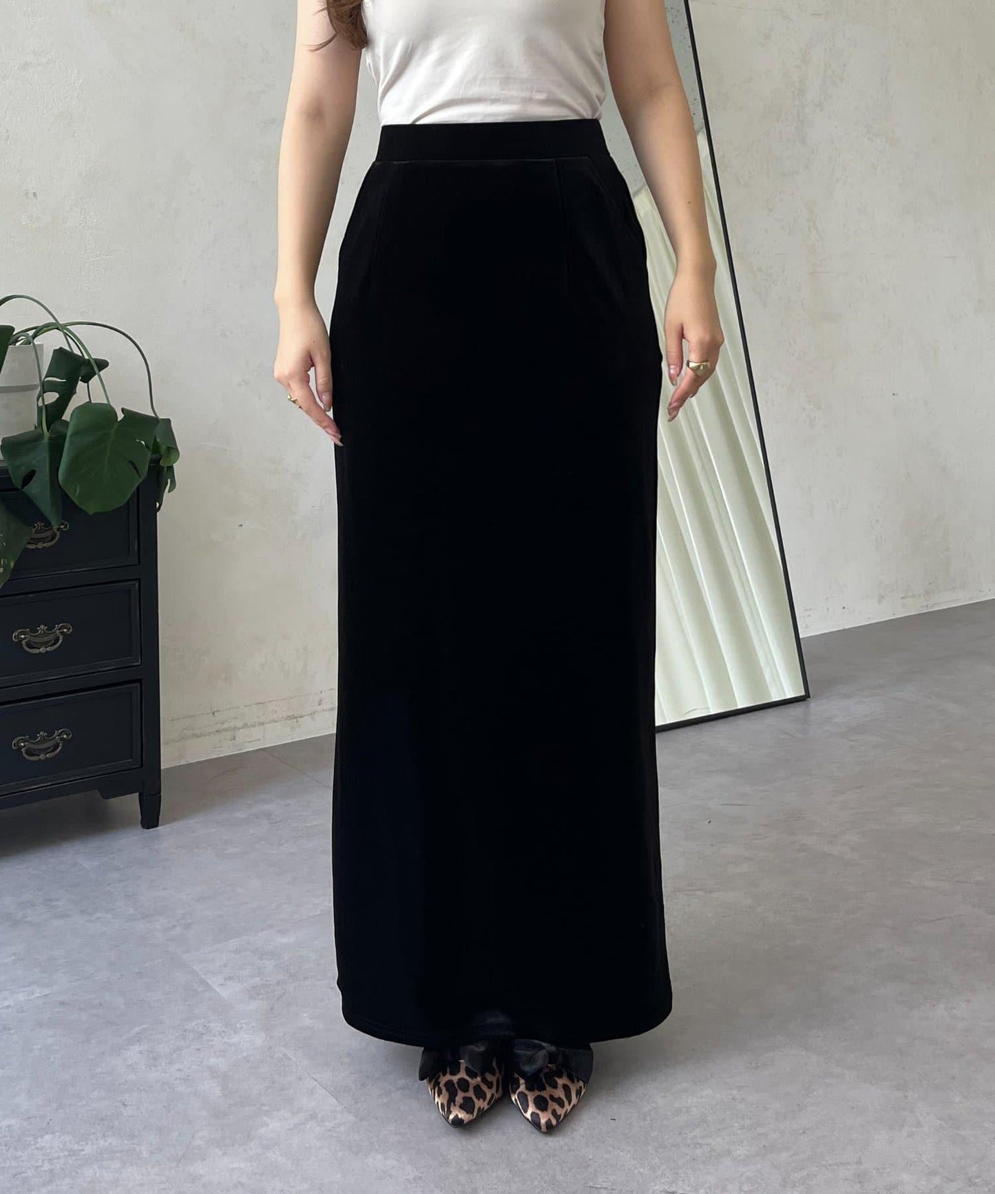 彈力天鵝絨直筒裙