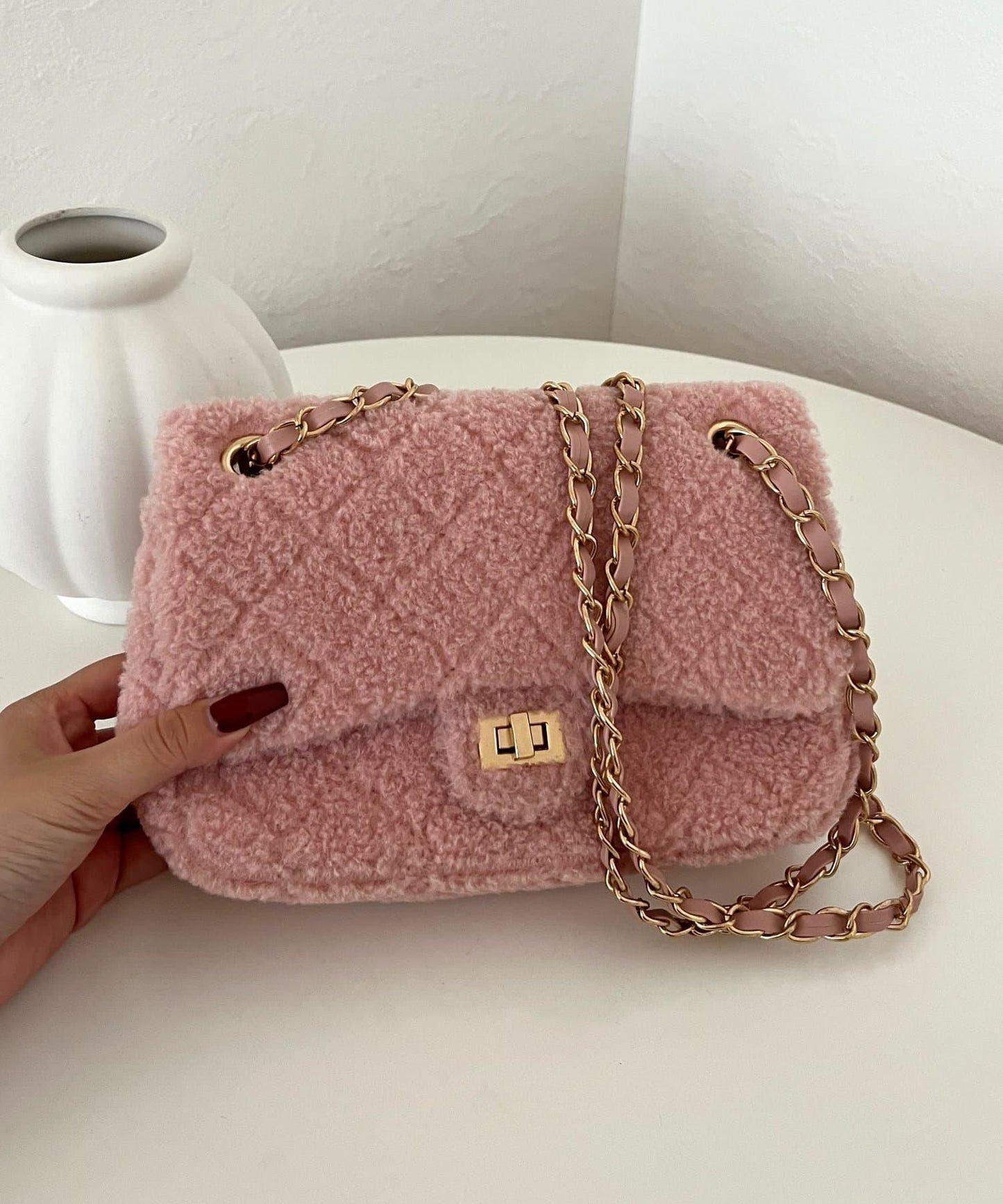 羊羔絨絎縫單肩包