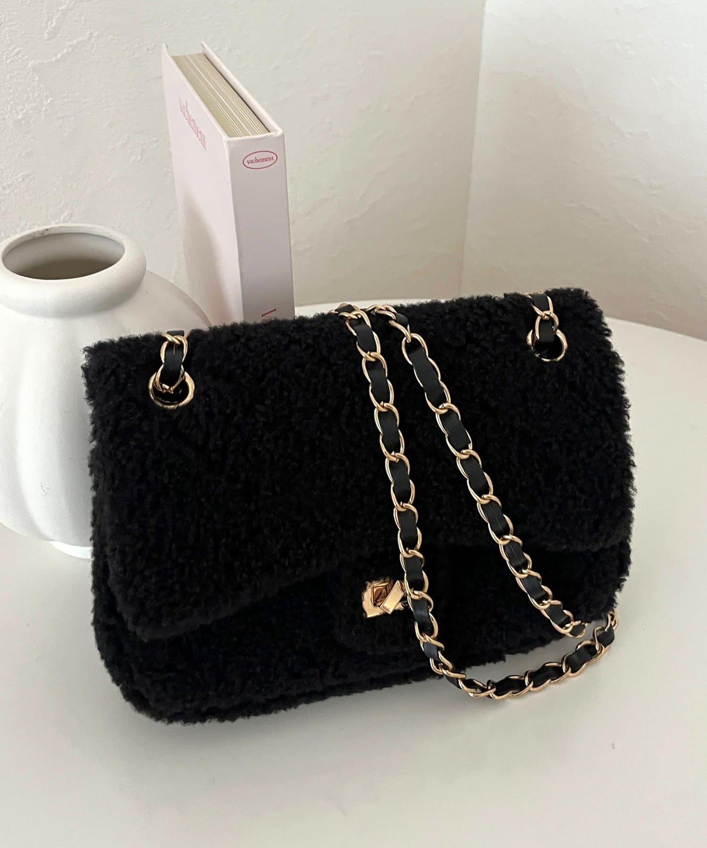 羊羔絨絎縫單肩包