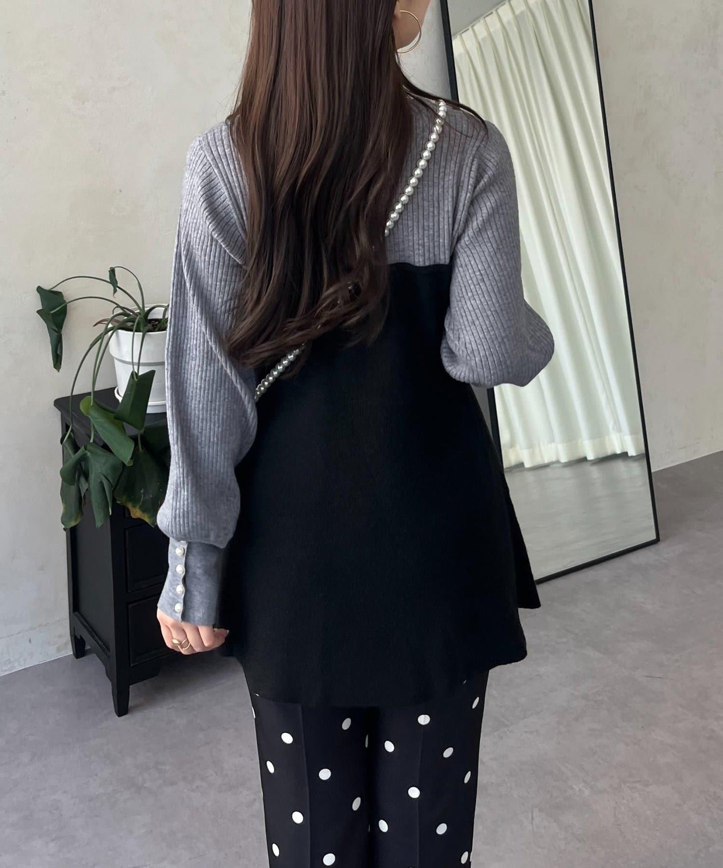 荷葉邊吊帶拼接針織衫