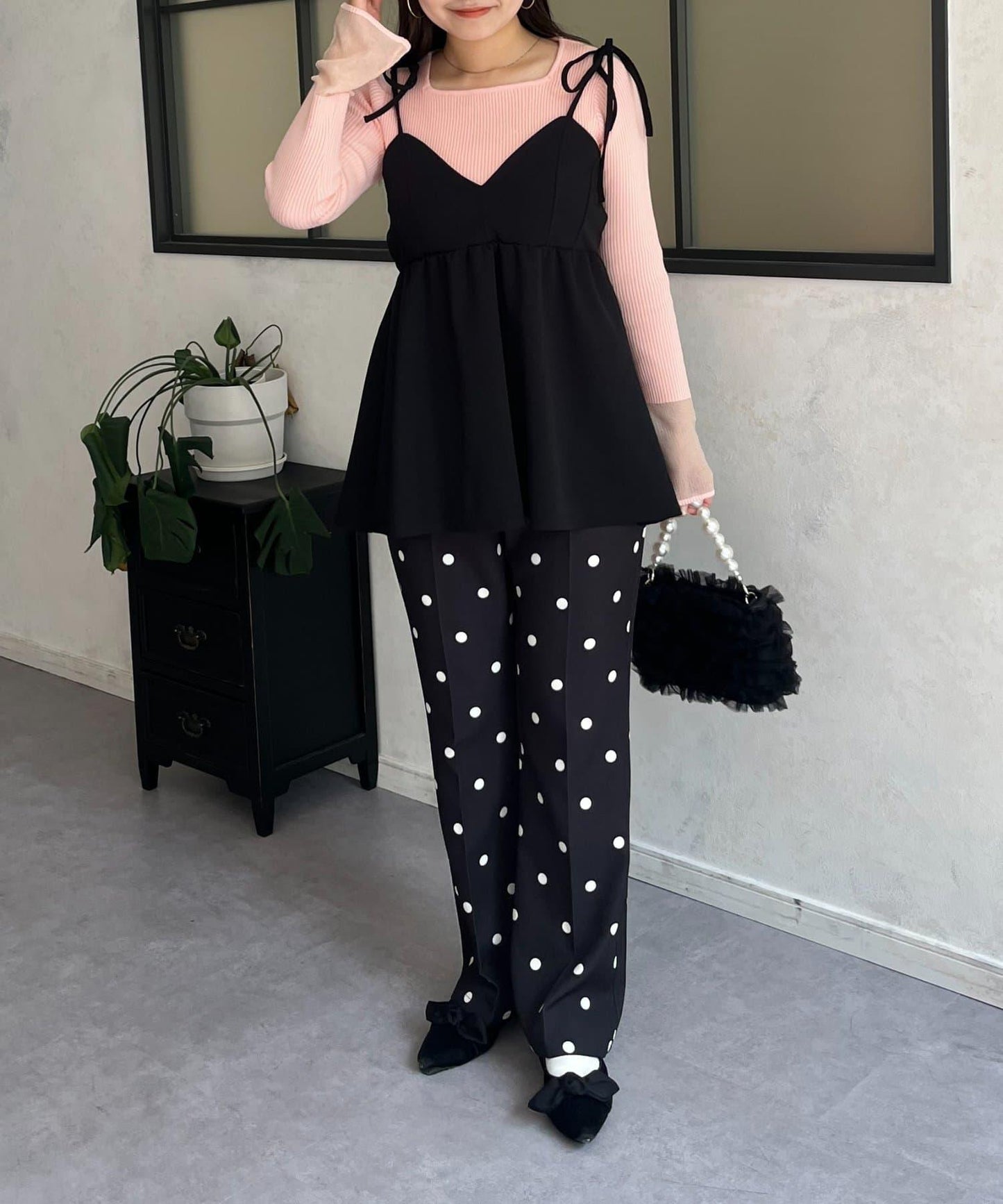 袖部透視方領羅紋針織衫