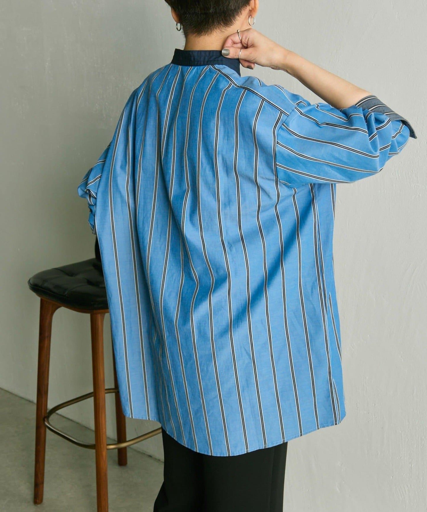 帶紐扣條紋襯衫【SUM1 STYLE】