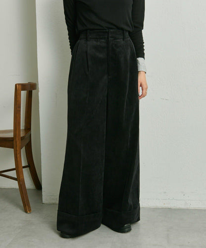 寬鬆版型燈芯絨長褲【SUM1 STYLE】