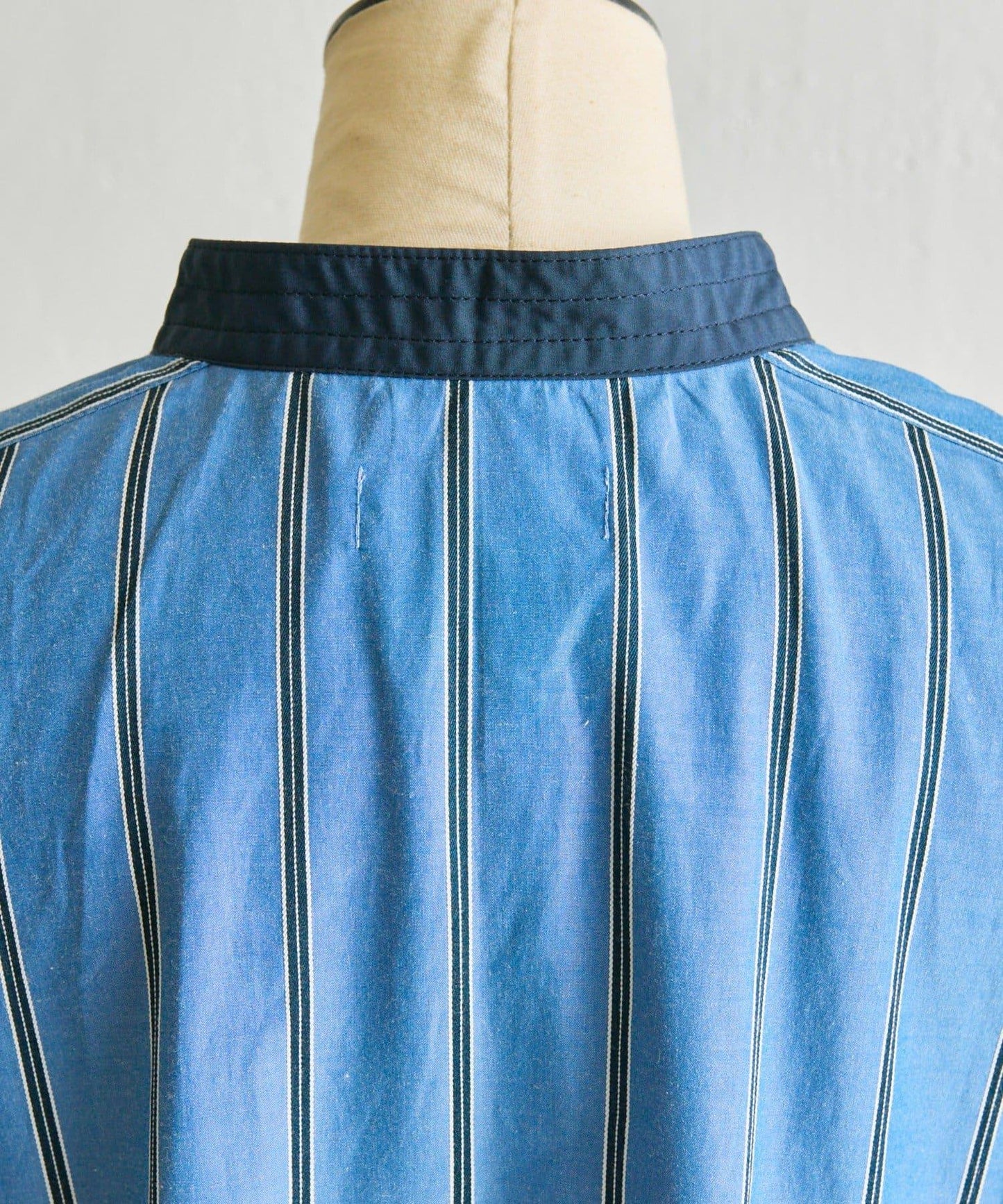 帶紐扣條紋襯衫【SUM1 STYLE】