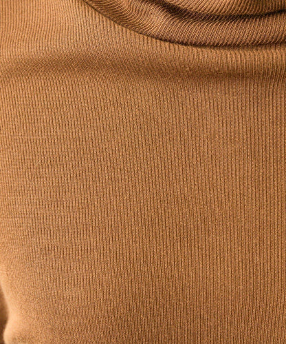 袖部波浪邊高領衫【SUM1 STYLE(スミスタイル)】
