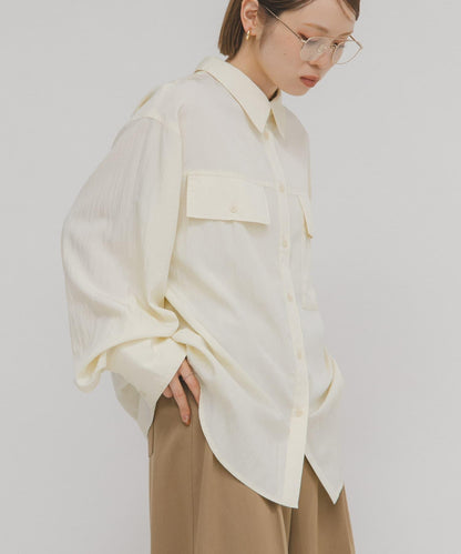翻蓋設計襯衫