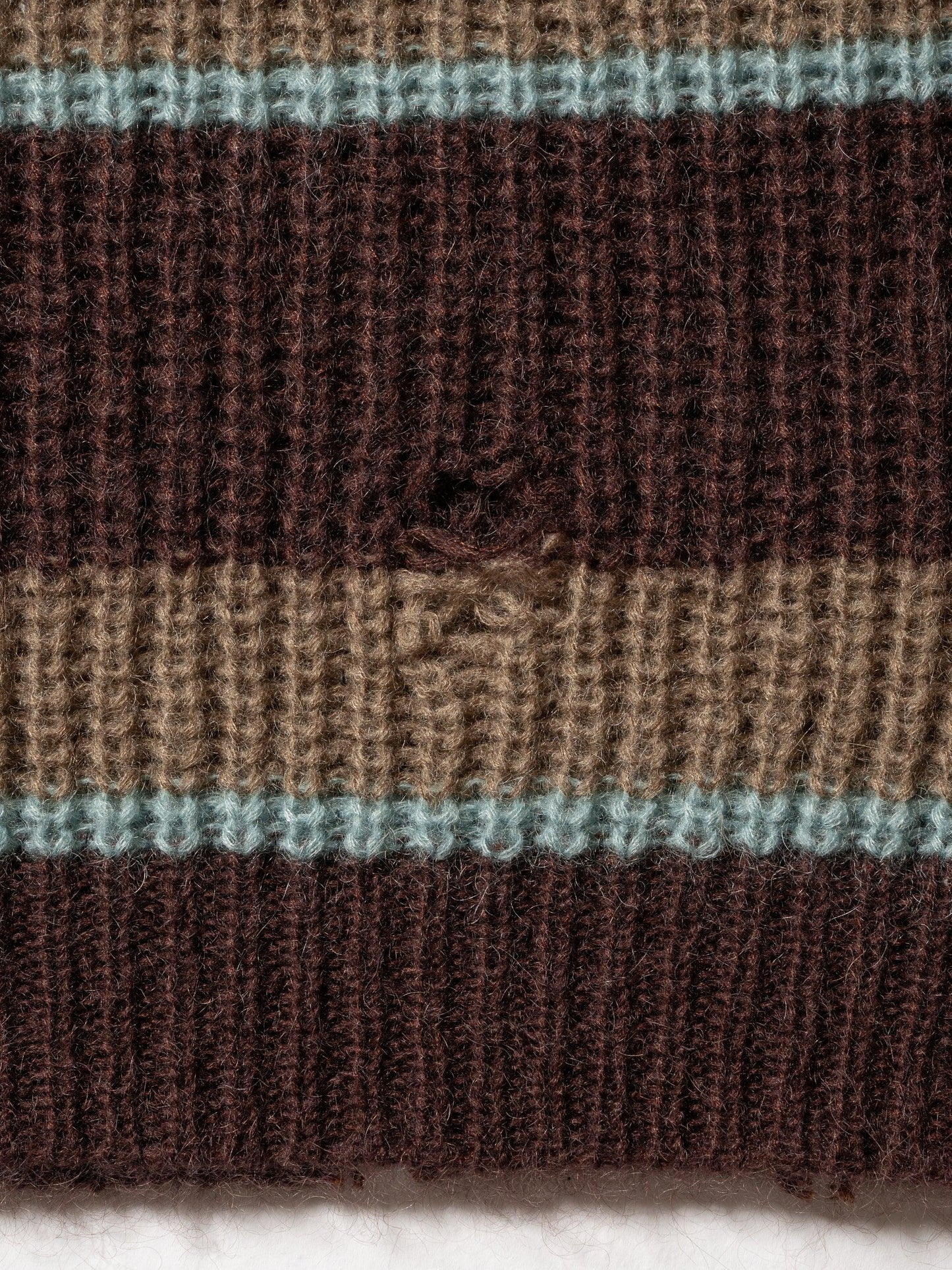RESEARCHED BORDER SWEATER / MOHAIR MIX YARN