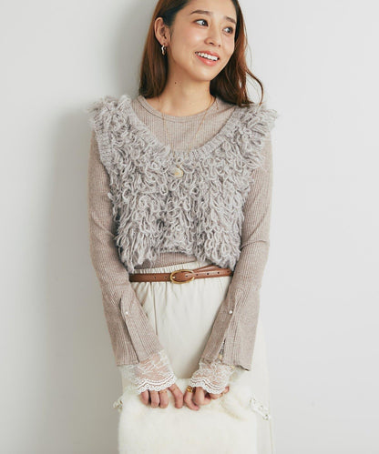 吸睛華麗搭配褶邊針織背心