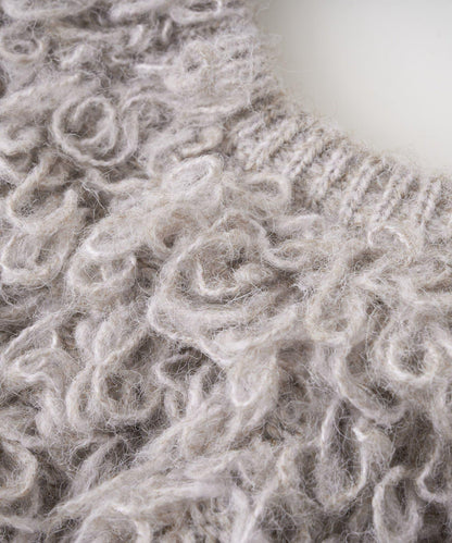 吸睛華麗搭配褶邊針織背心