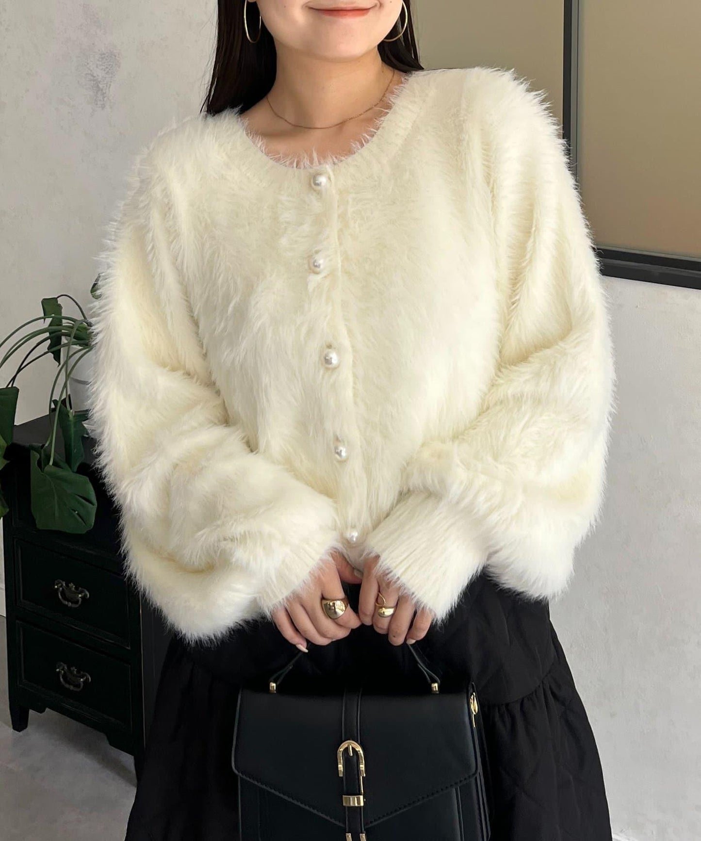 【前後兩穿】珍珠紐扣長毛針織開衫