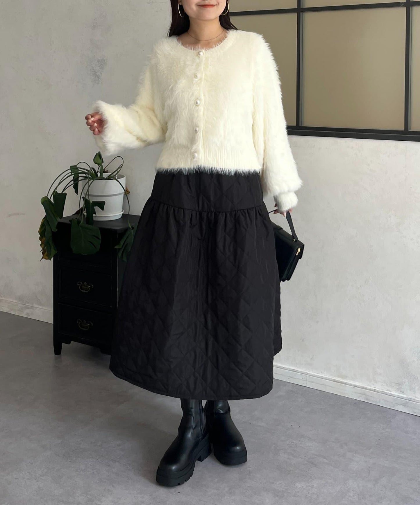 【前後兩穿】珍珠紐扣長毛針織開衫