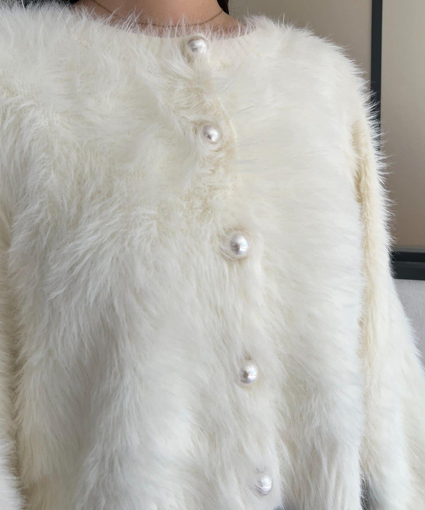 【前後兩穿】珍珠紐扣長毛針織開衫