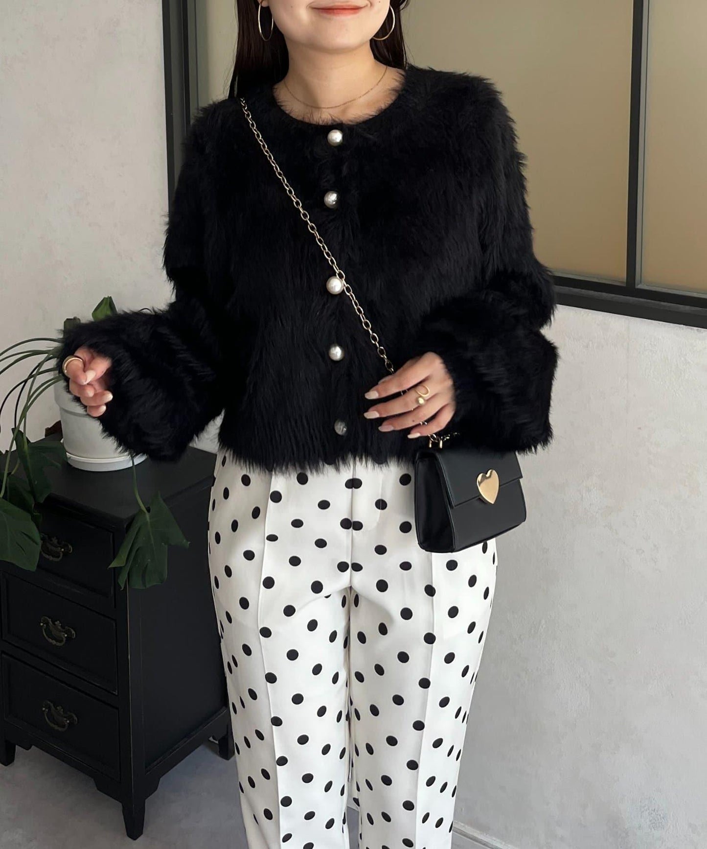 【前後兩穿】珍珠紐扣長毛針織開衫