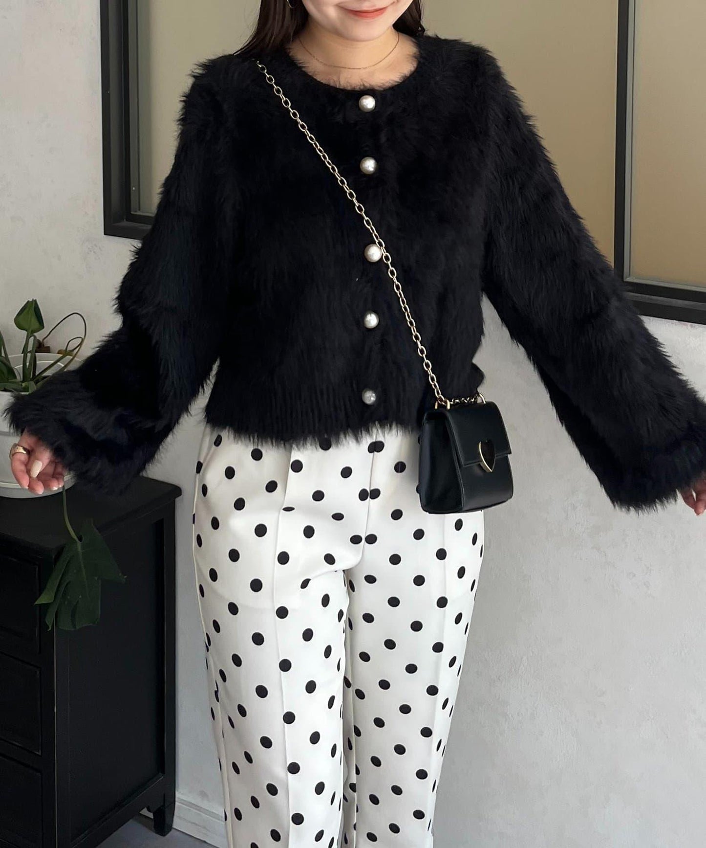 【前後兩穿】珍珠紐扣長毛針織開衫