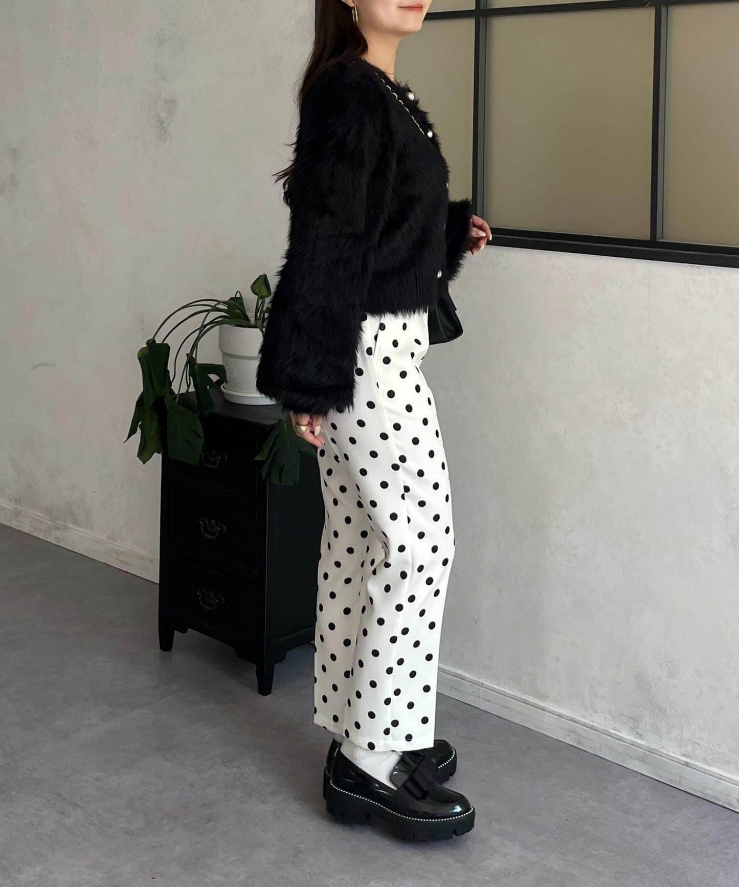 【前後兩穿】珍珠紐扣長毛針織開衫