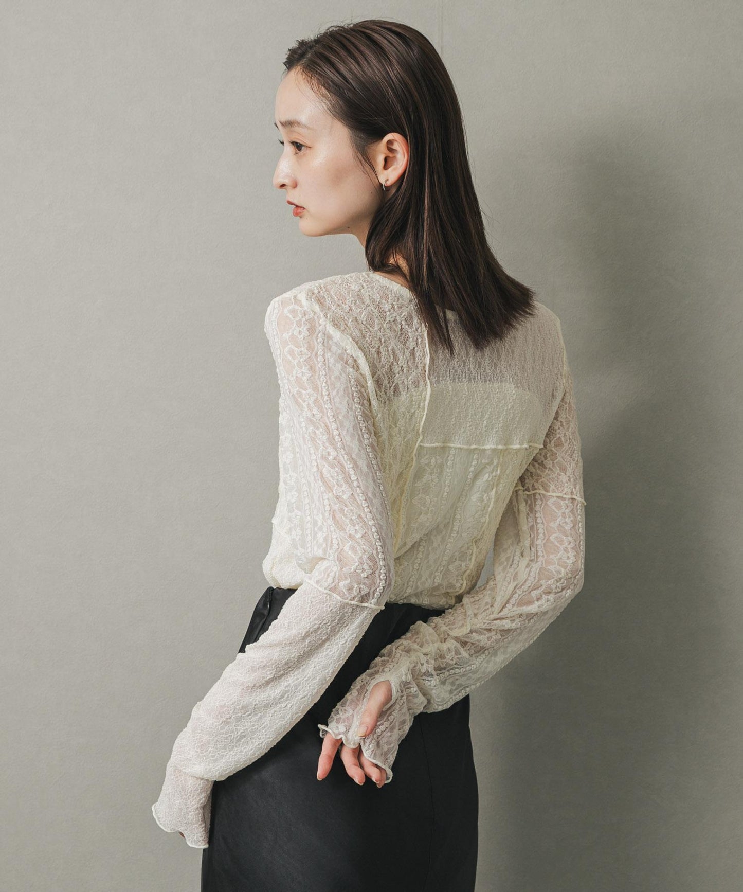 拼接蕾絲上衣