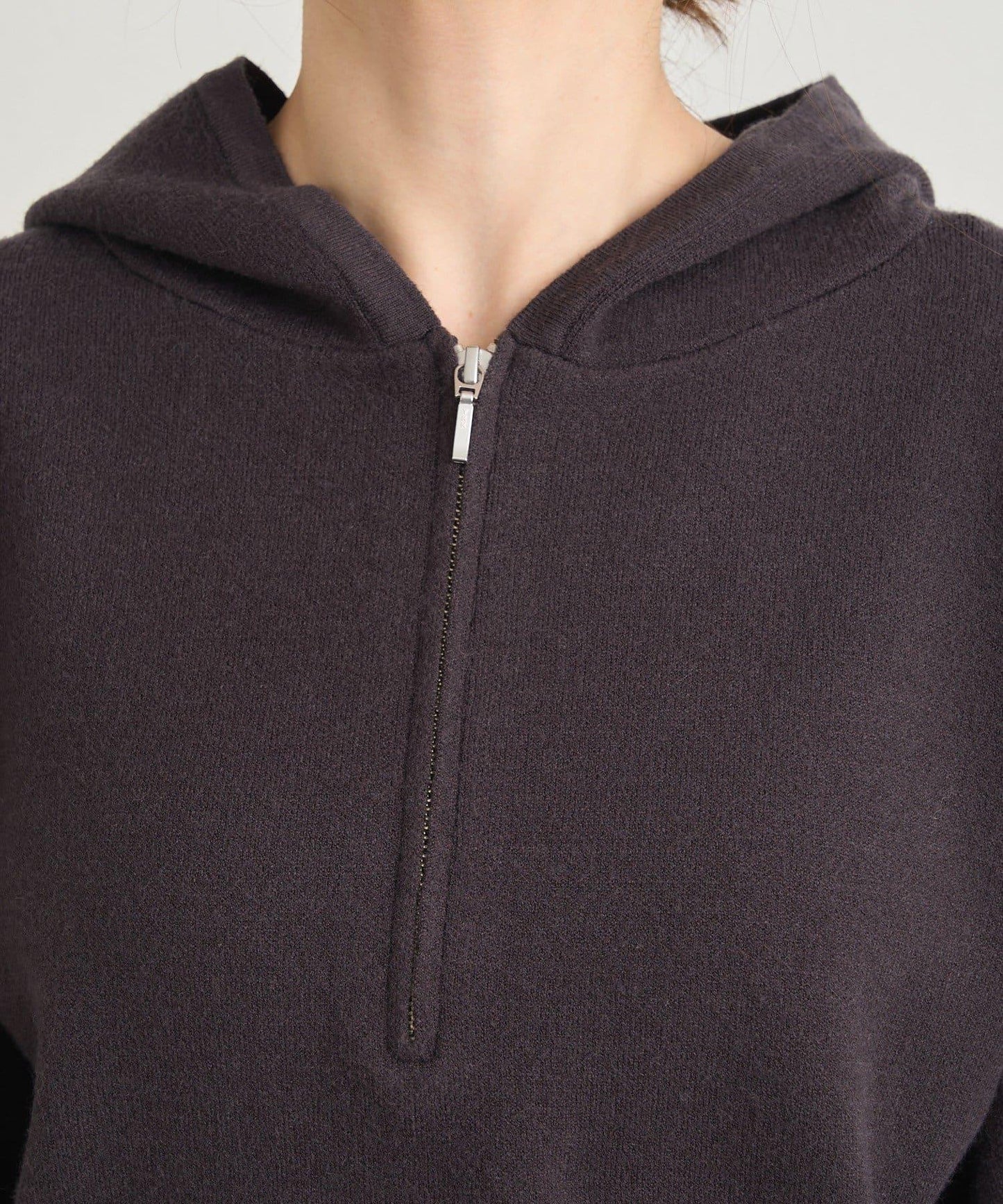 連帽拉鍊針織衫
