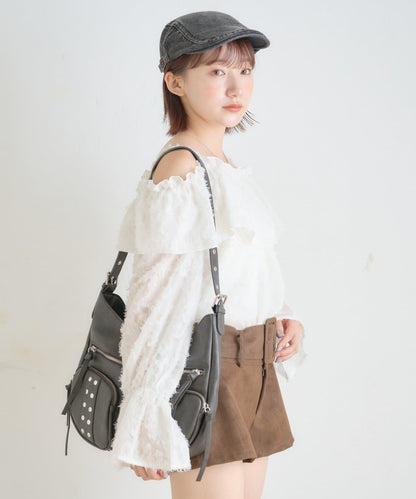 【mystic】[mline]荷葉邊一字肩襯衫