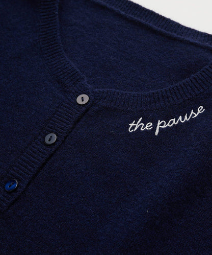 【THE PAUSE】亨利領刺繡套頭衫