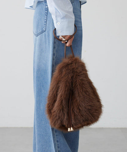 【THE PAUSE】仿皮草抽繩揹包