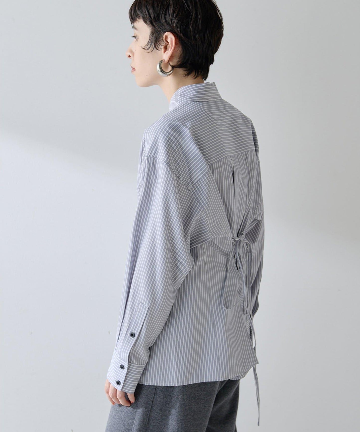 【THE PAUSE】條紋修身襯衫