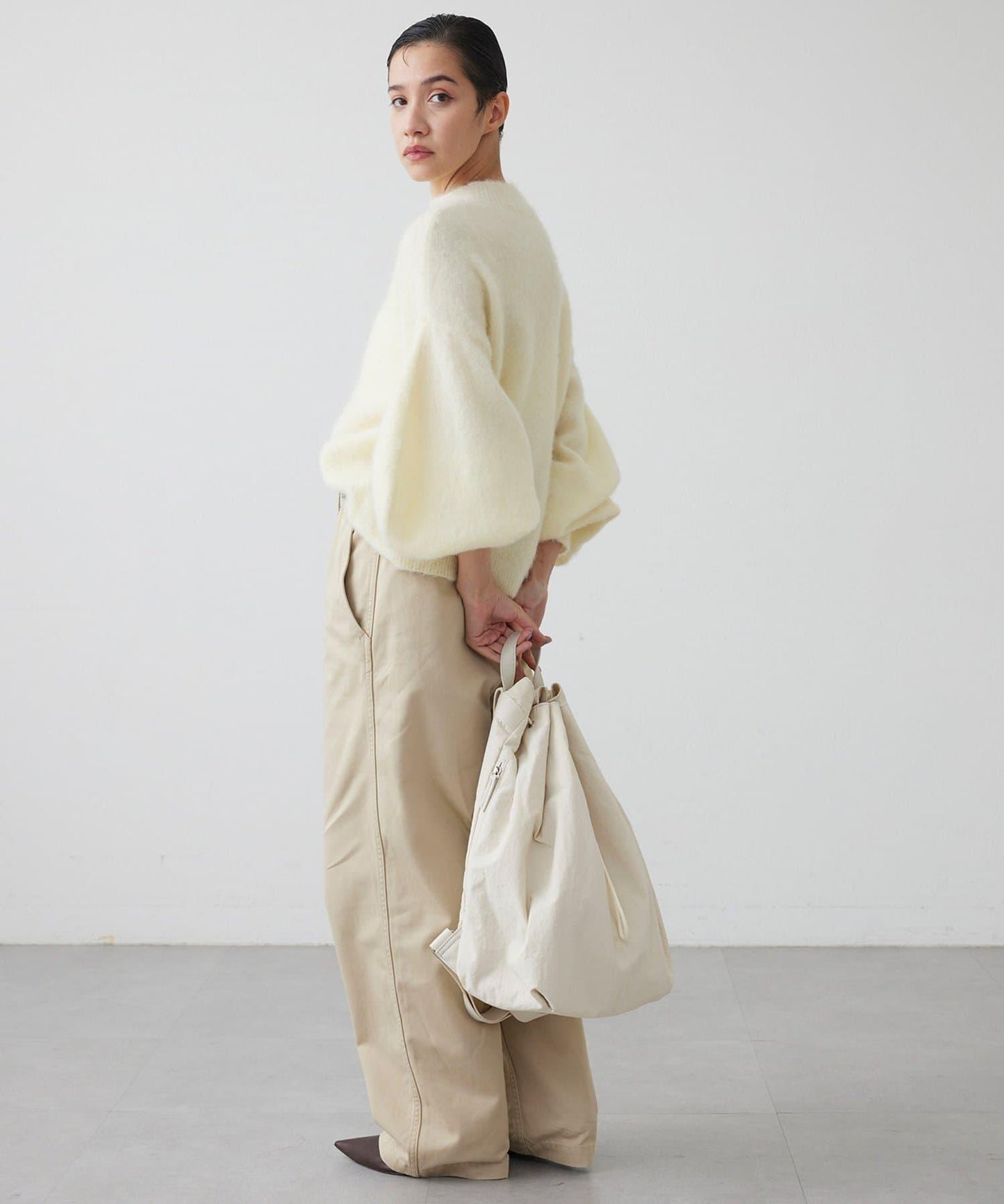 【THE PAUSE】泡泡袖針織衫