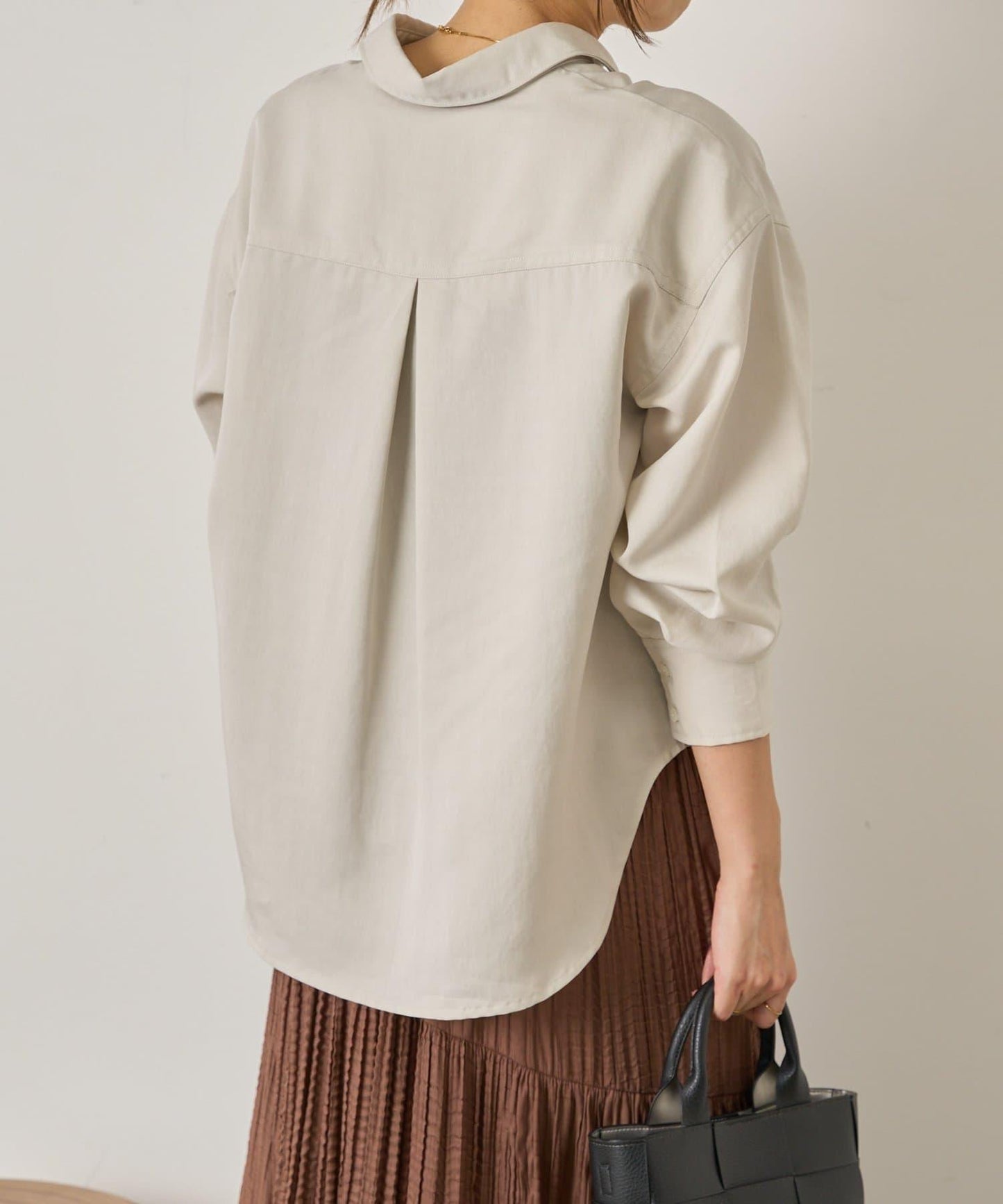 袖褶雙口袋襯衫