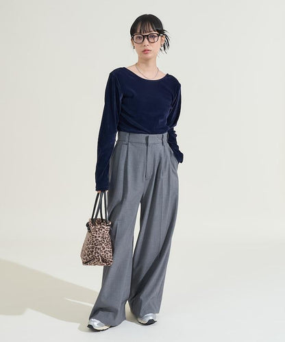 天鵝絨後背開口長袖T恤