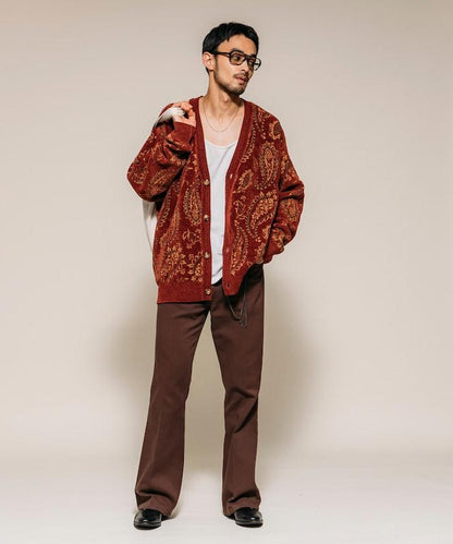 寬鬆版型佩斯利滿印花毛圈紗線針織開衫