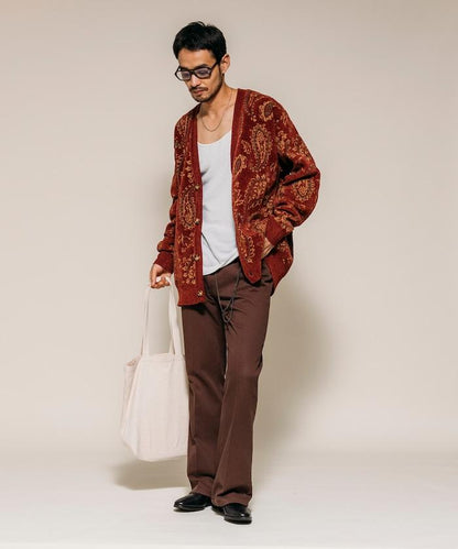 寬鬆版型佩斯利滿印花毛圈紗線針織開衫