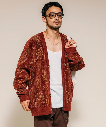 寬鬆版型佩斯利滿印花毛圈紗線針織開衫